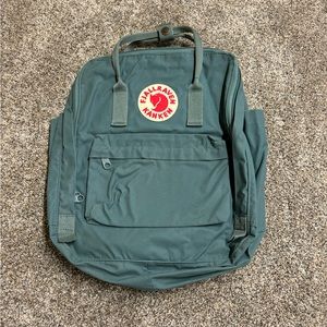 fjallraven kanken backpack